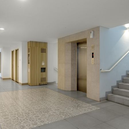 Carani Hotel ジョグジャカルタ エクステリア 写真