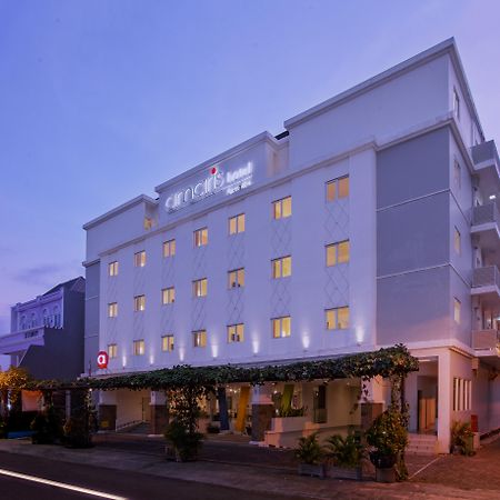 Carani Hotel ジョグジャカルタ エクステリア 写真